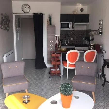 Apartment Entier -studio Parfait Etat A La Baule-proche Plages