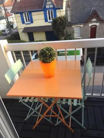 Apartment Entier -studio Parfait Etat A La Baule-proche Plages